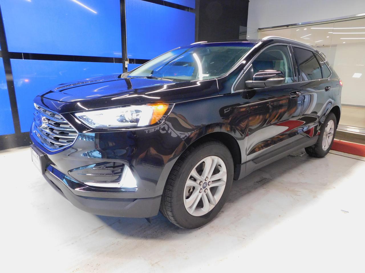 2020 Ford Edge SEL Navigation Leather Photo
