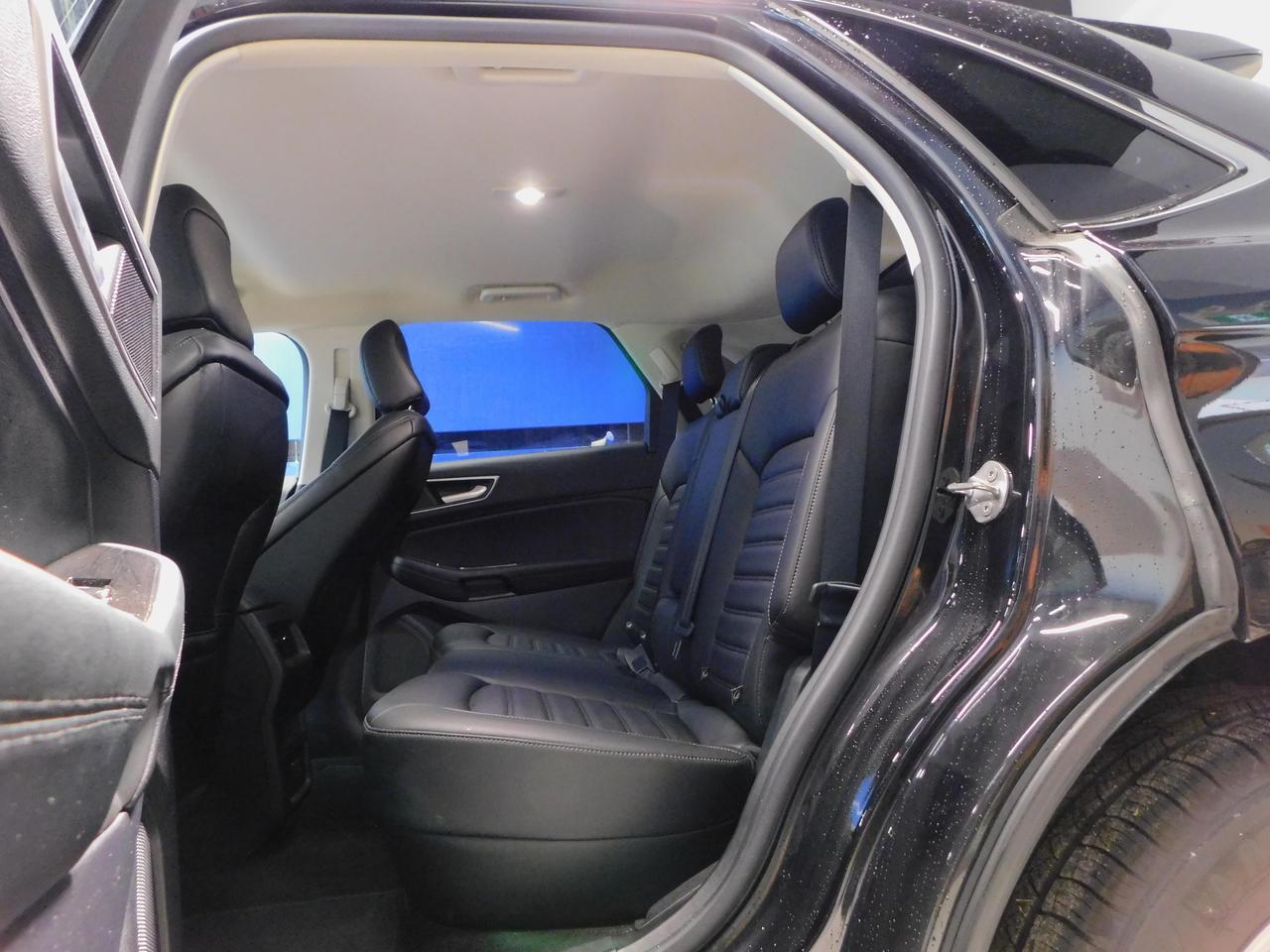 2020 Ford Edge SEL Navigation Leather Photo