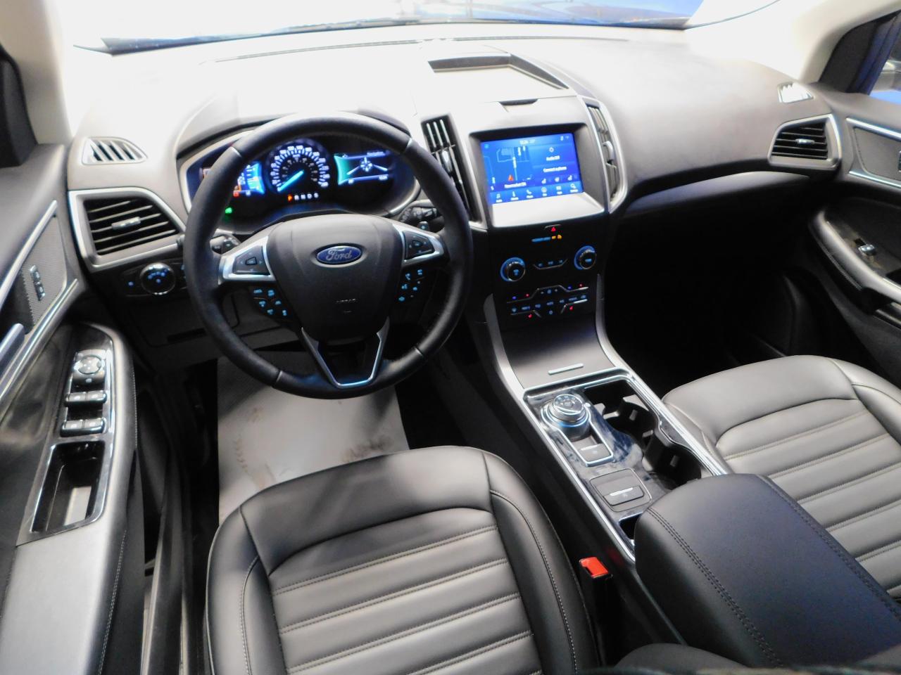2020 Ford Edge SEL Navigation Leather Photo