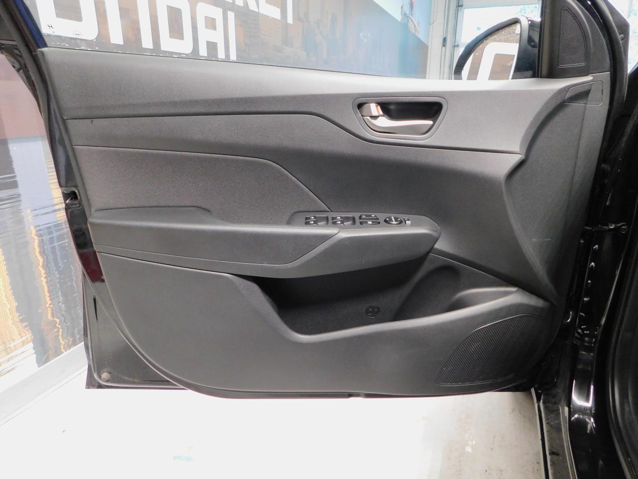 2019 Hyundai Accent Preferred Photo