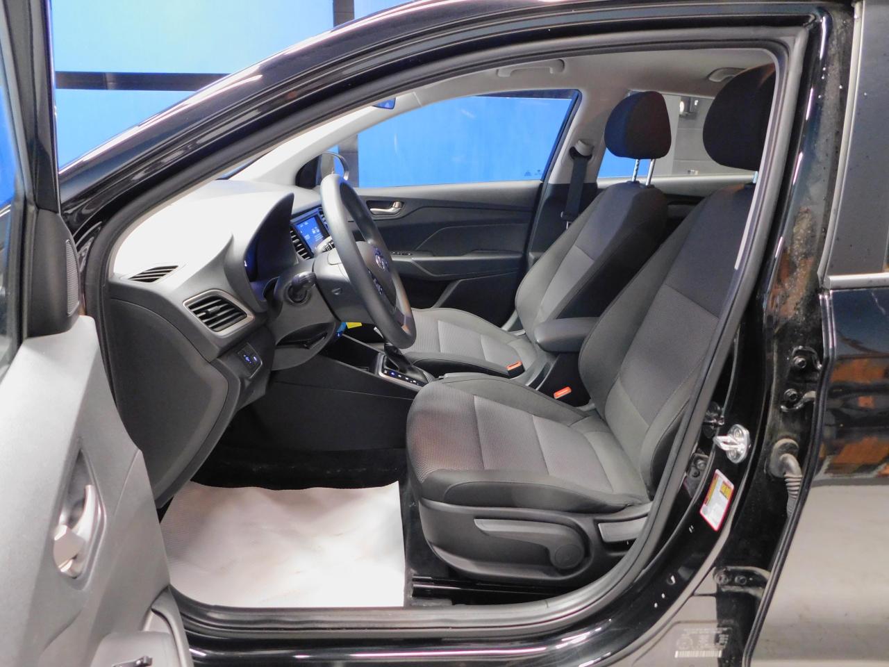 2019 Hyundai Accent Preferred Photo