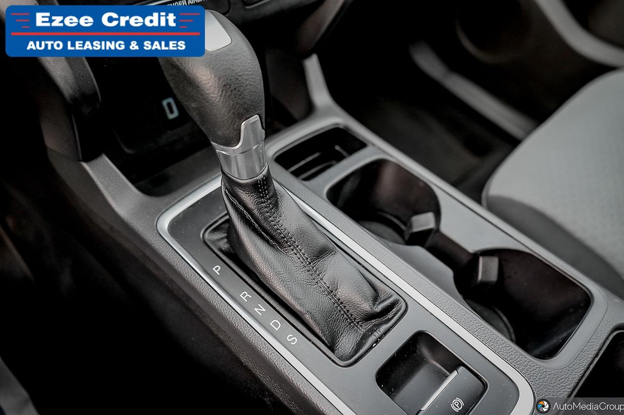 2017 Ford Escape SE Photo