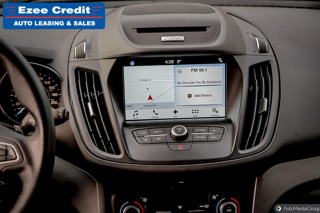 2017 Ford Escape SE Photo