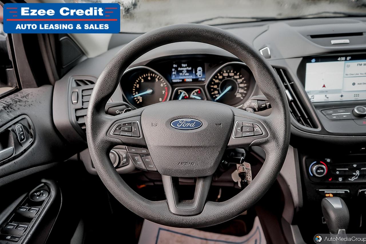 2017 Ford Escape SE Photo