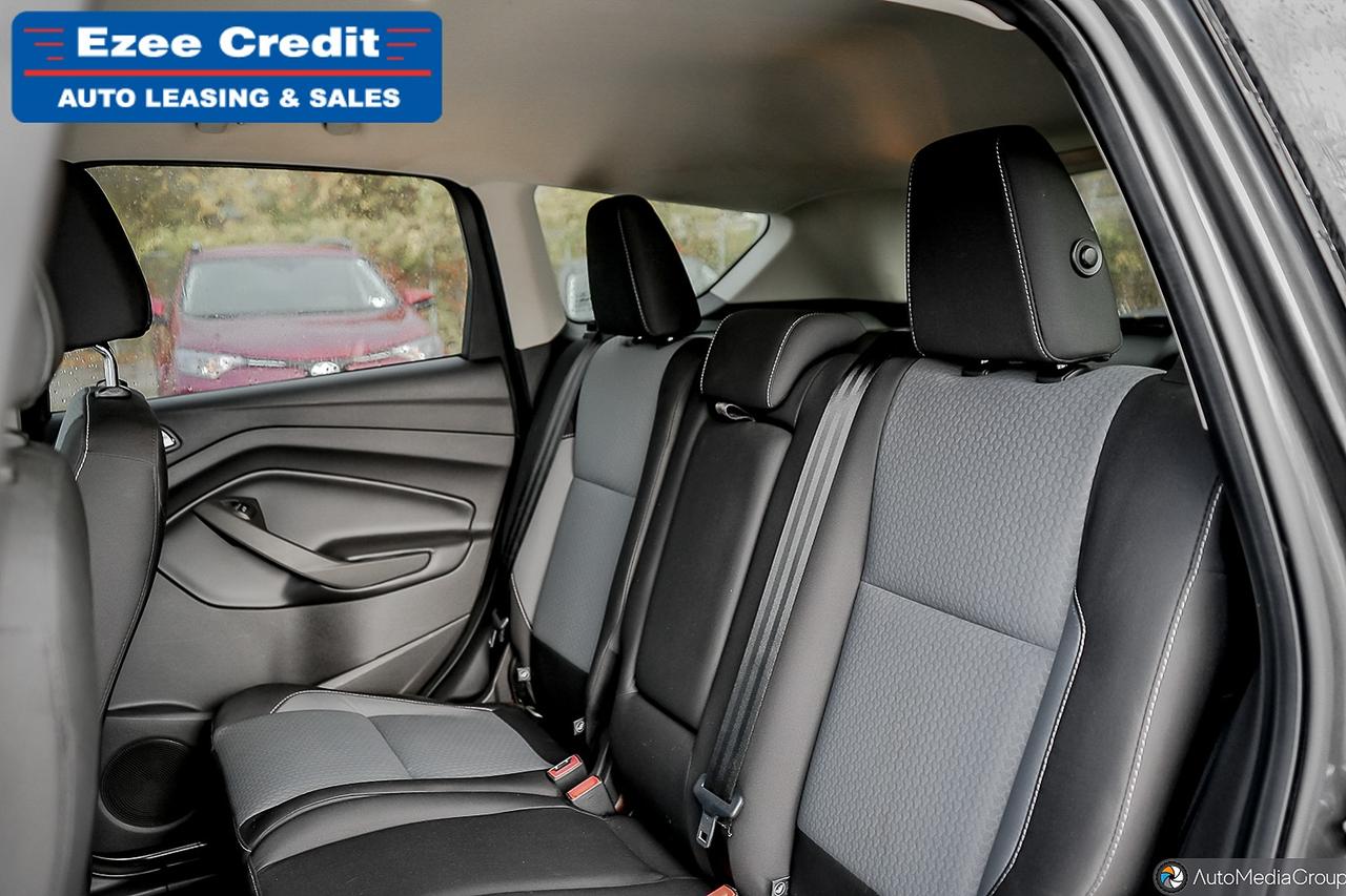 2017 Ford Escape SE Photo