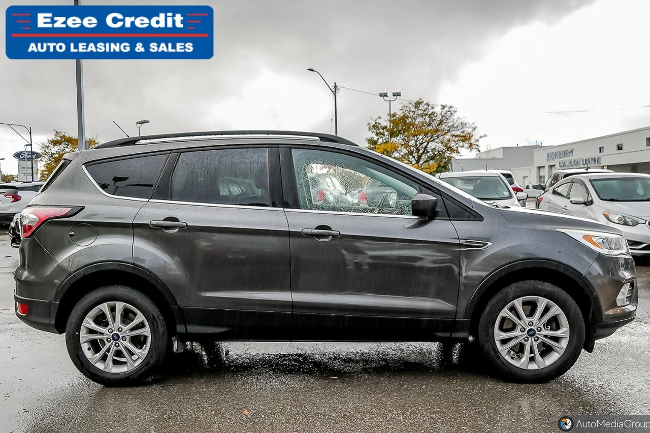 2017 Ford Escape SE Photo29