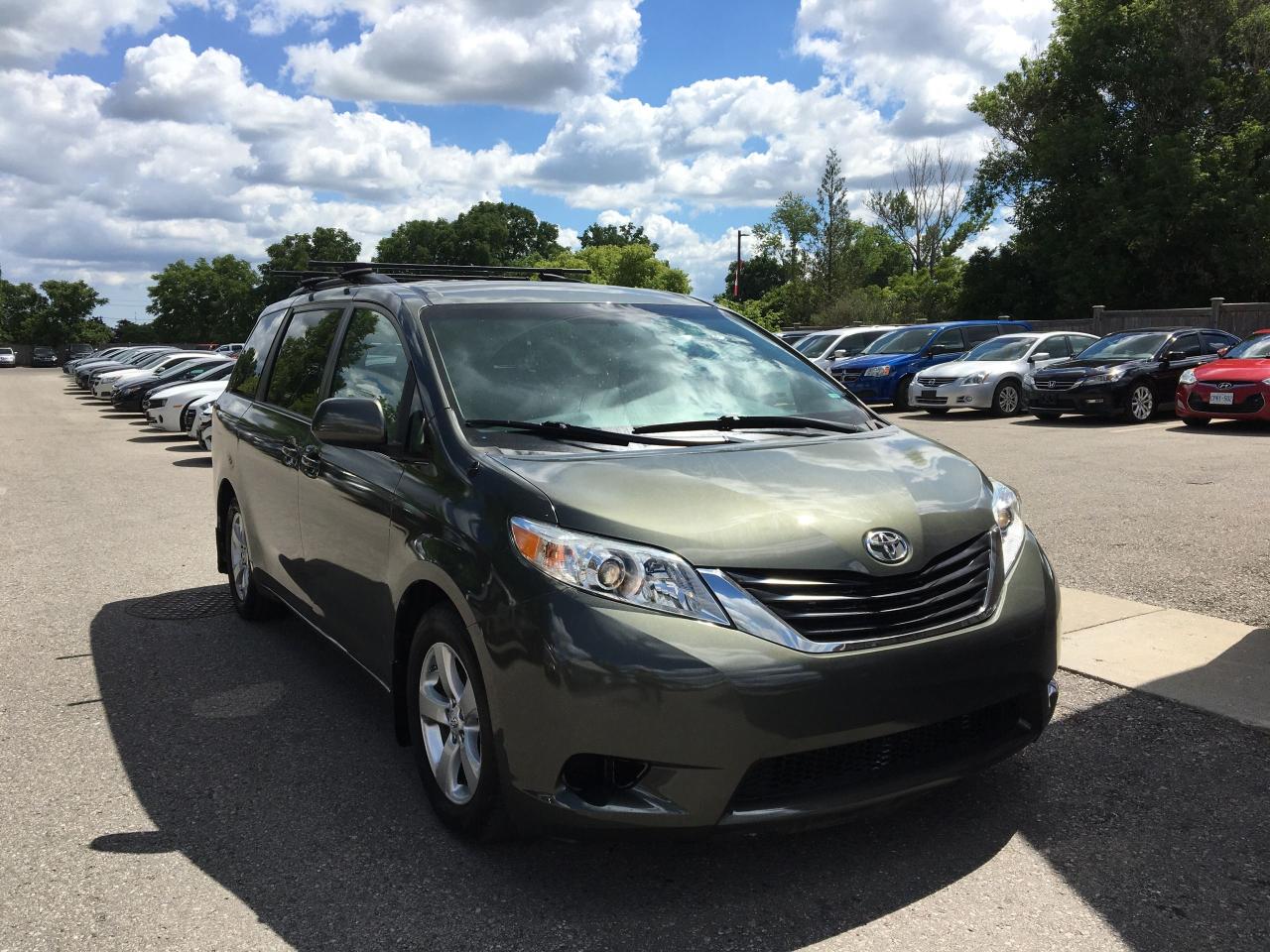 Used 2011 Toyota Sienna LE for Sale in 