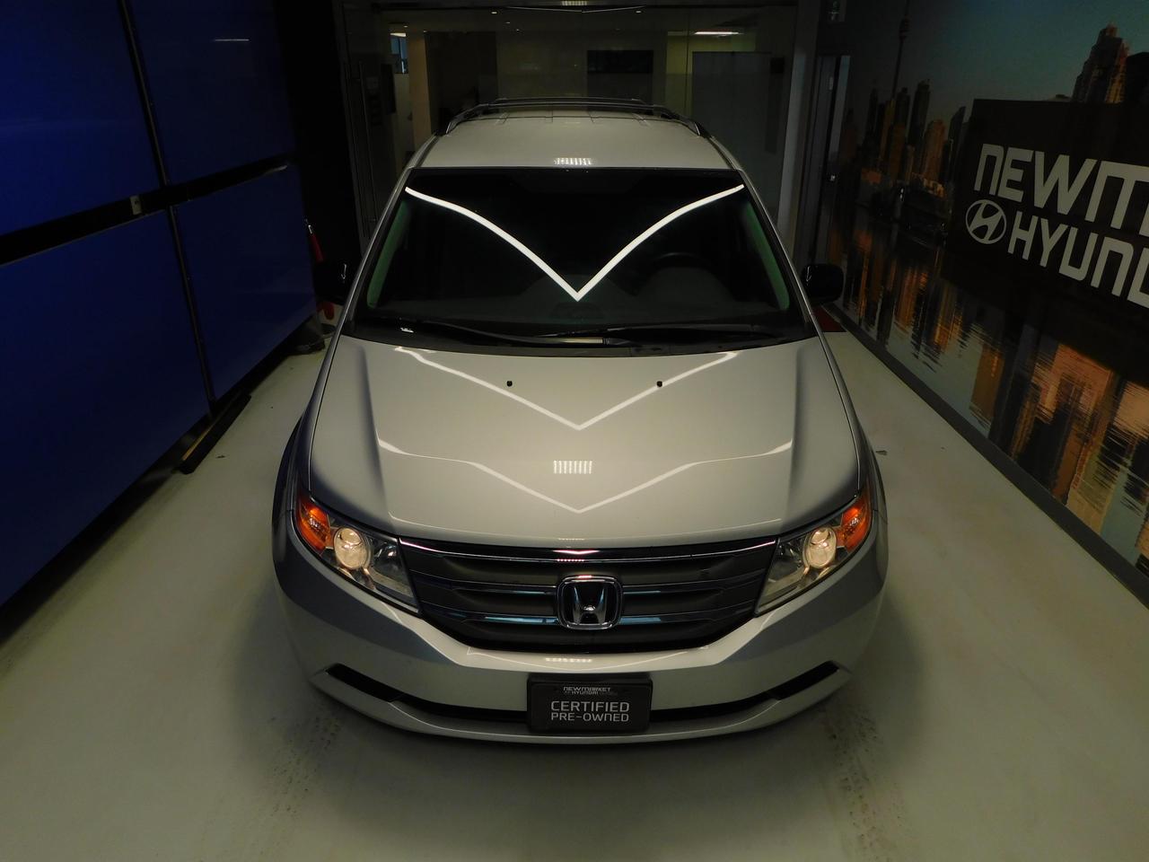 2012 Honda Odyssey EX Photo