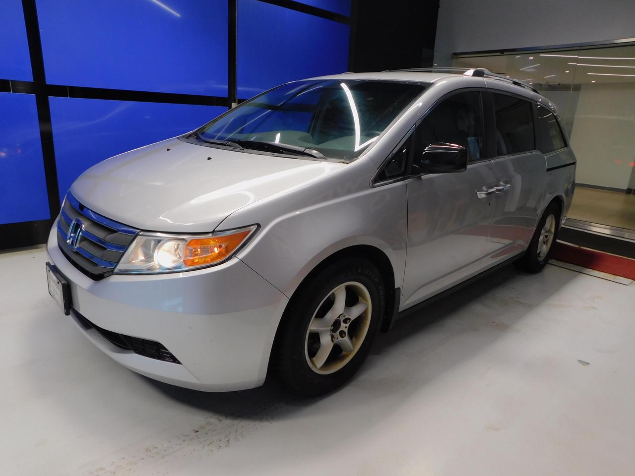 2012 Honda Odyssey EX Photo