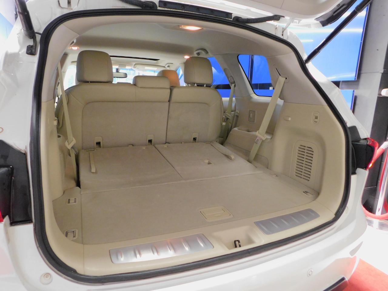 2013 Infiniti JX35 Tech Awd Photo