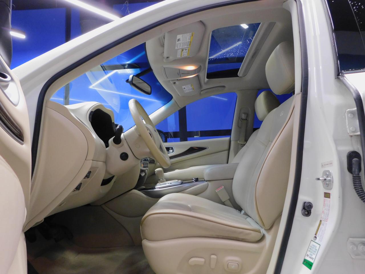 2013 Infiniti JX35 Tech Awd Photo