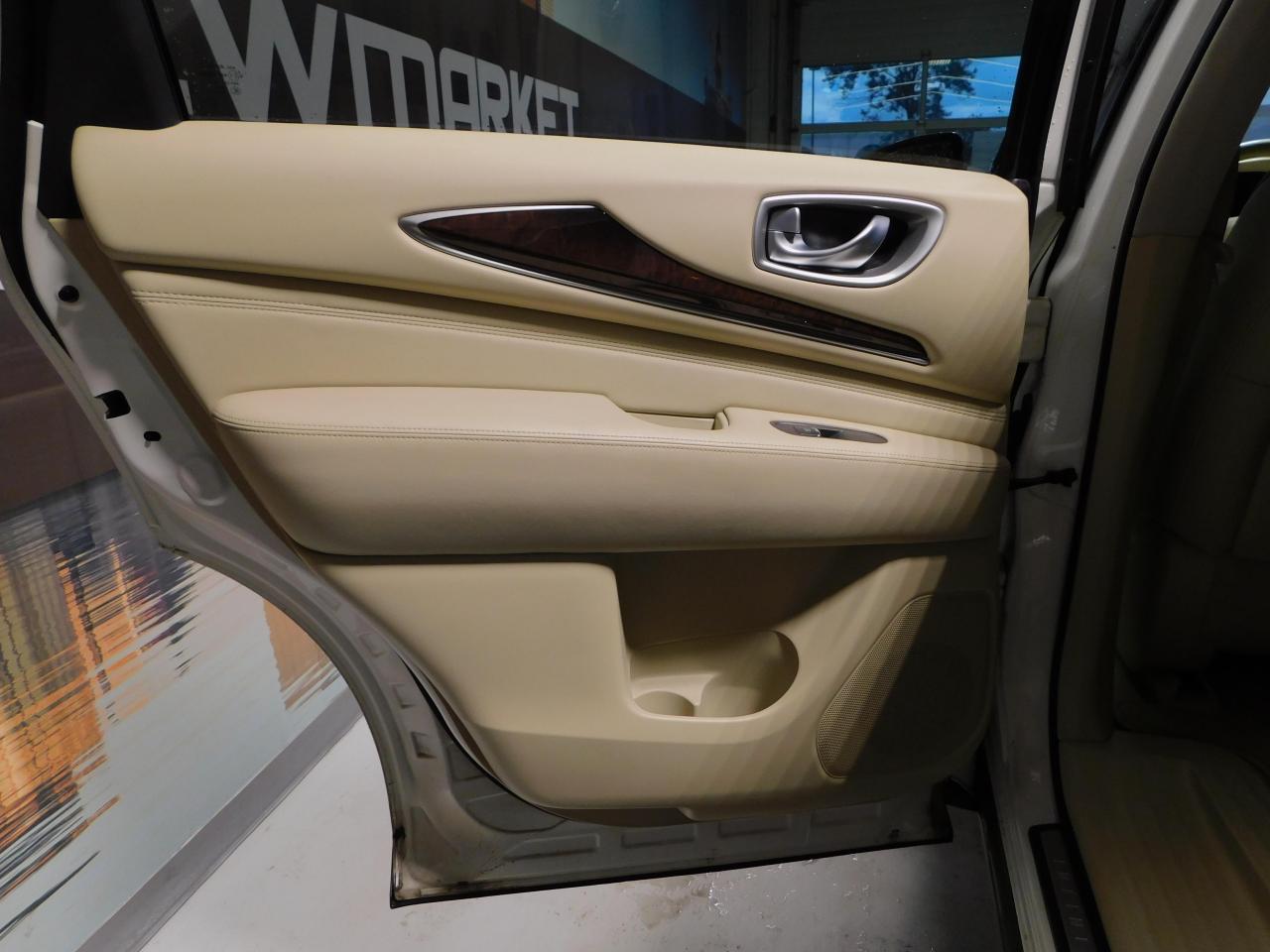 2013 Infiniti JX35 Tech Awd Photo