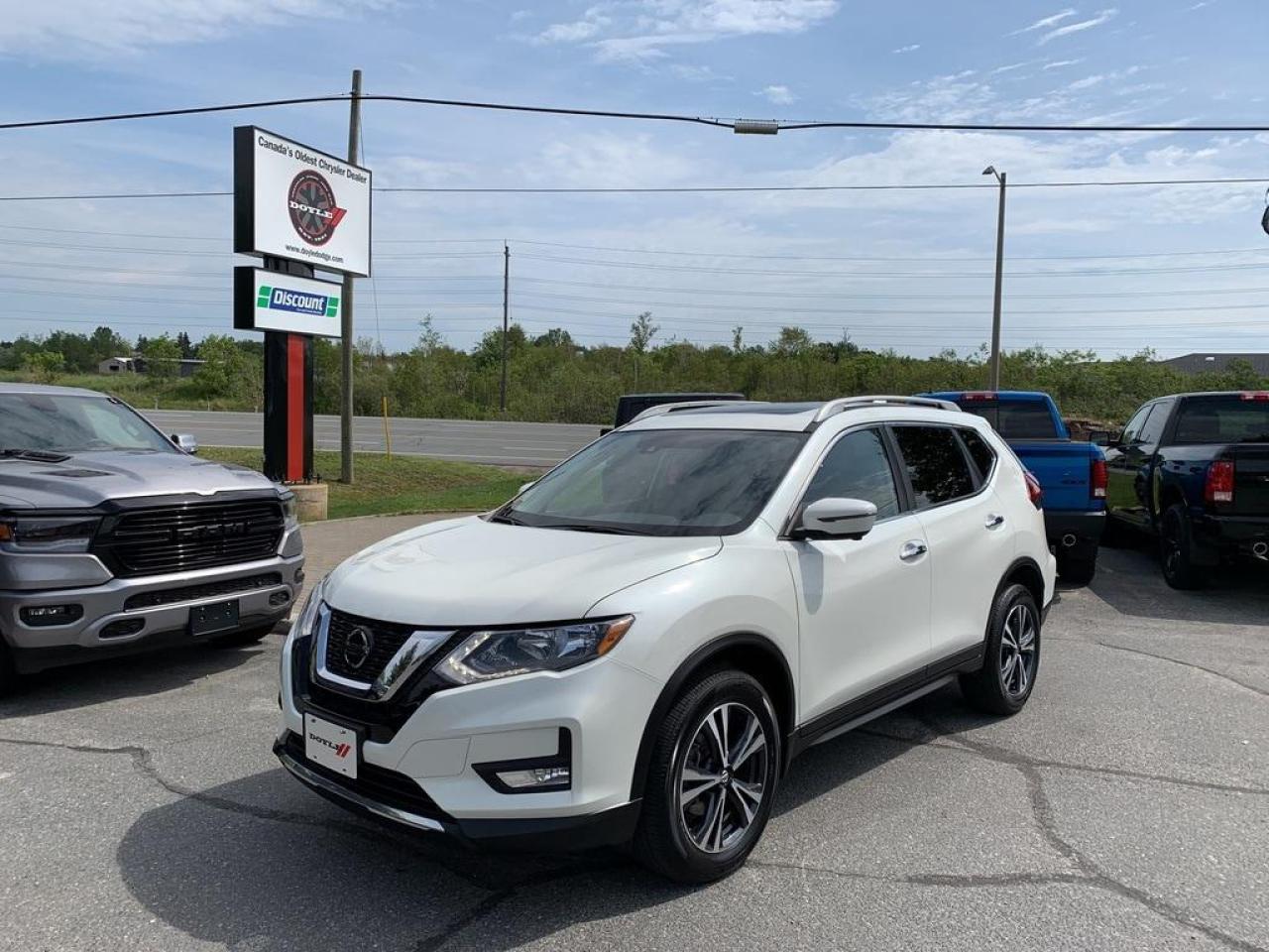 Used 2020 Nissan Rogue SV Tech AWD W/Dual-Pane Panoramic Roof!! for sale in Sudbury, ON