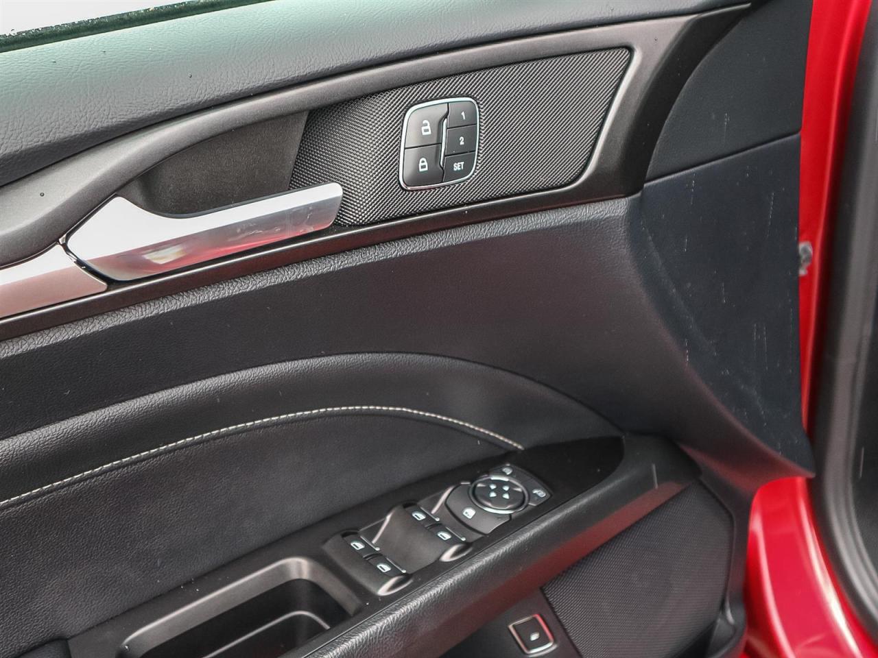 2019 Ford Fusion Hybrid HYBRID TITANIUM| LEATHER|ROOF|NAV| ADAPTIVE CRUISE Photo