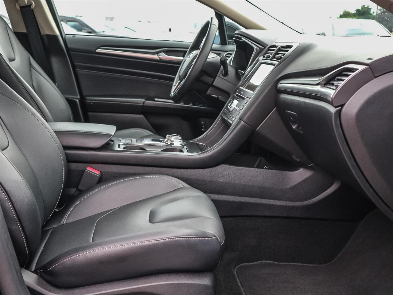 2019 Ford Fusion Hybrid HYBRID TITANIUM| LEATHER|ROOF|NAV| ADAPTIVE CRUISE Photo