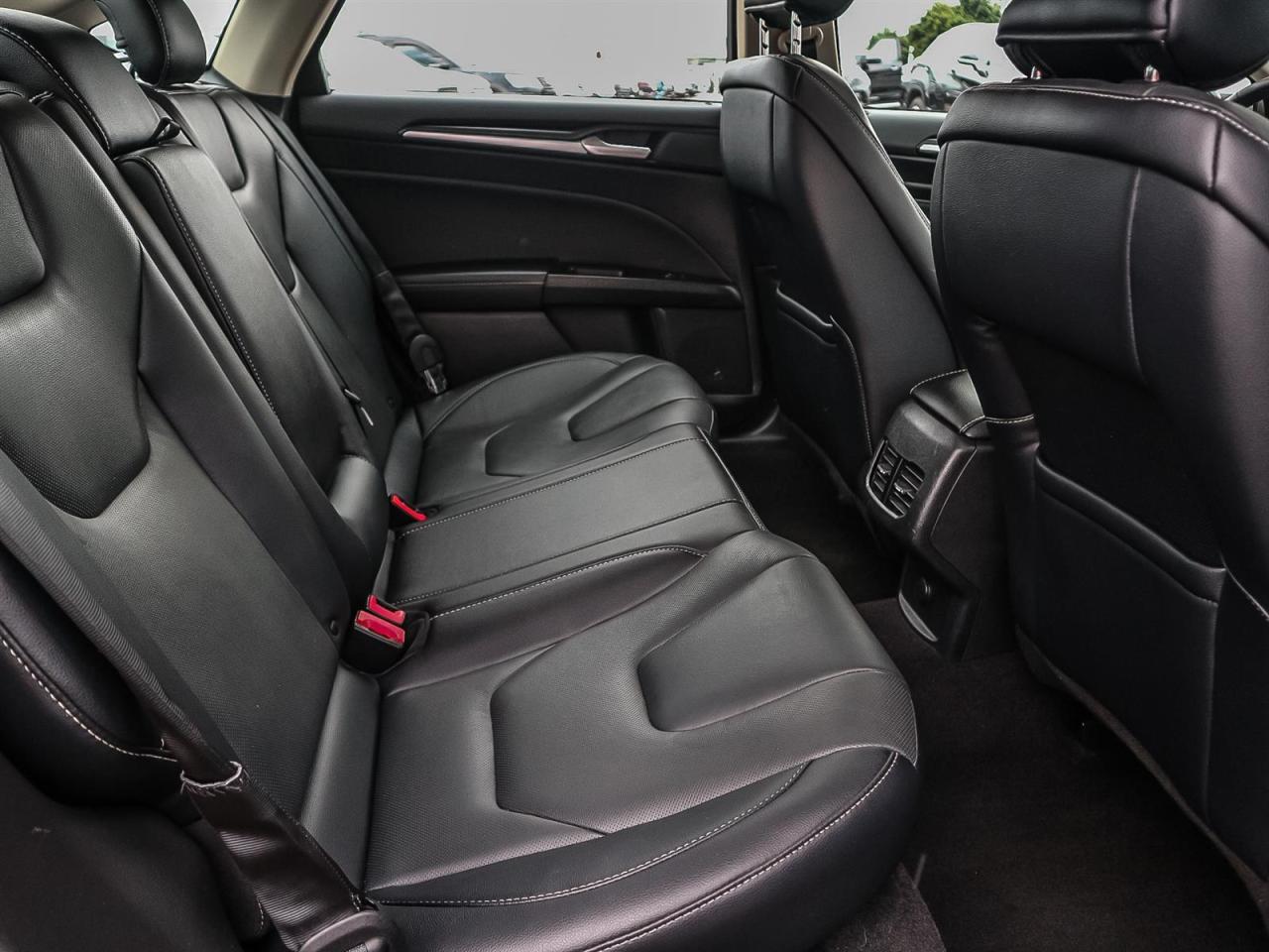 2019 Ford Fusion Hybrid HYBRID TITANIUM| LEATHER|ROOF|NAV| ADAPTIVE CRUISE Photo