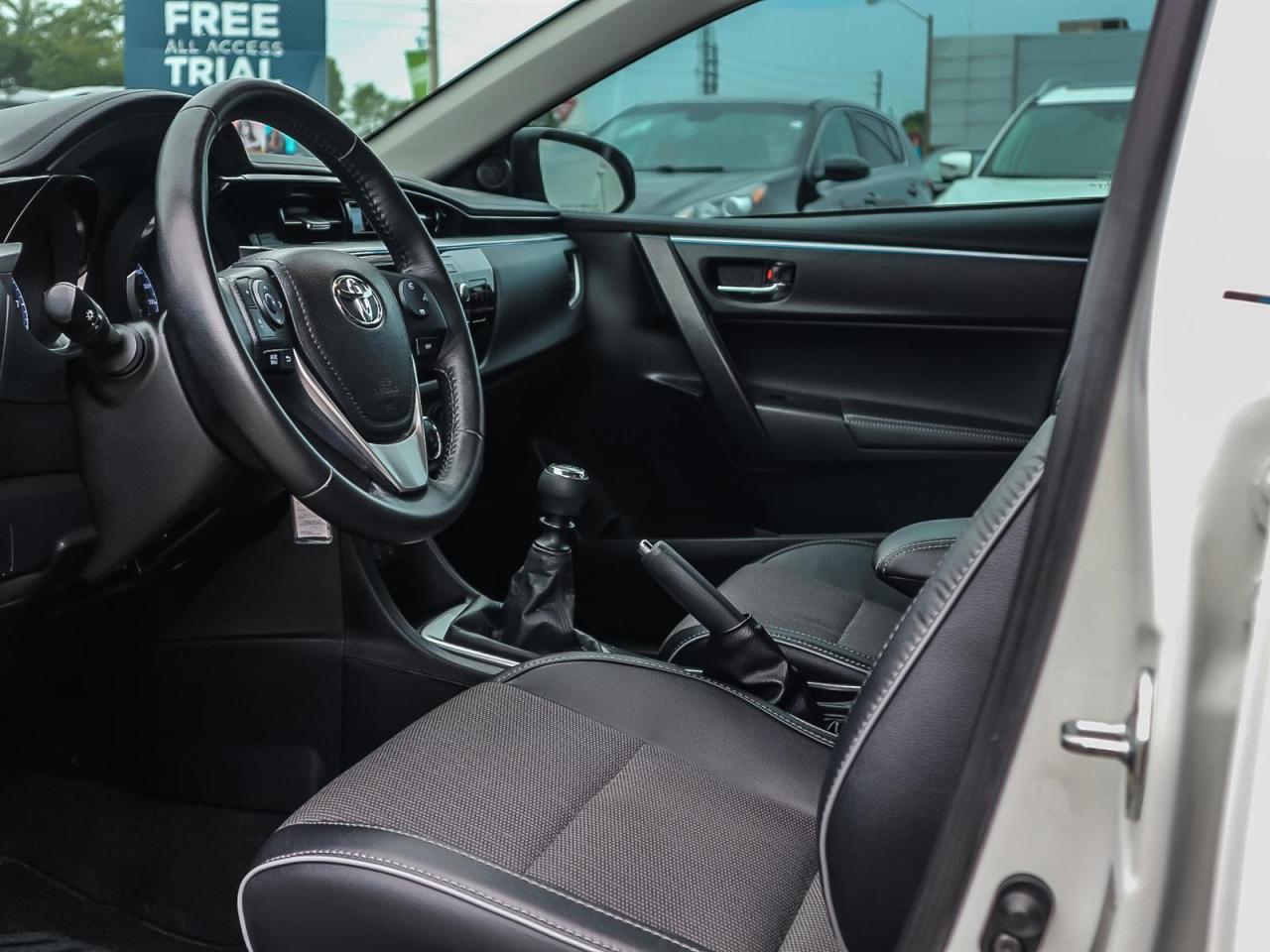 2016 Toyota Corolla S| HEATED SEATS| BLUETOOTH| TOUCH SCREEN Photo