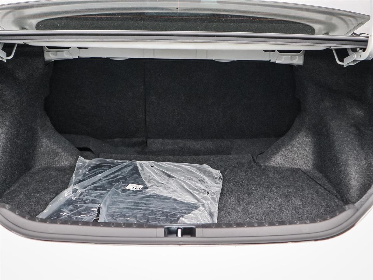 2016 Toyota Corolla S| HEATED SEATS| BLUETOOTH| TOUCH SCREEN Photo