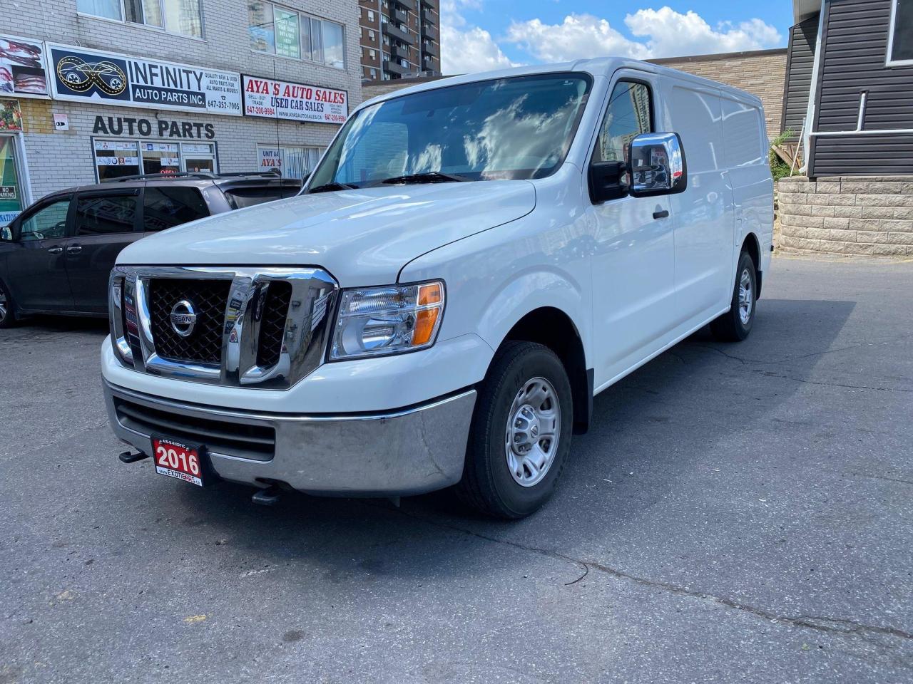 2016 Nissan NV 2500 No Accidents, Bluetootg, Back-Up Camera Photo2