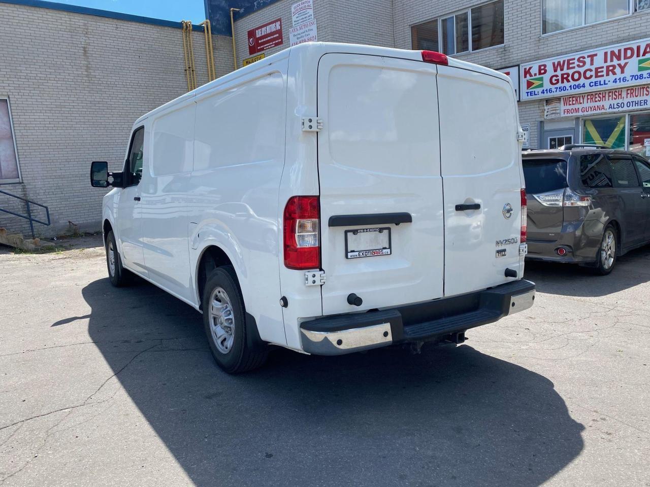 2016 Nissan NV 2500 No Accidents, Bluetootg, Back-Up Camera Photo4