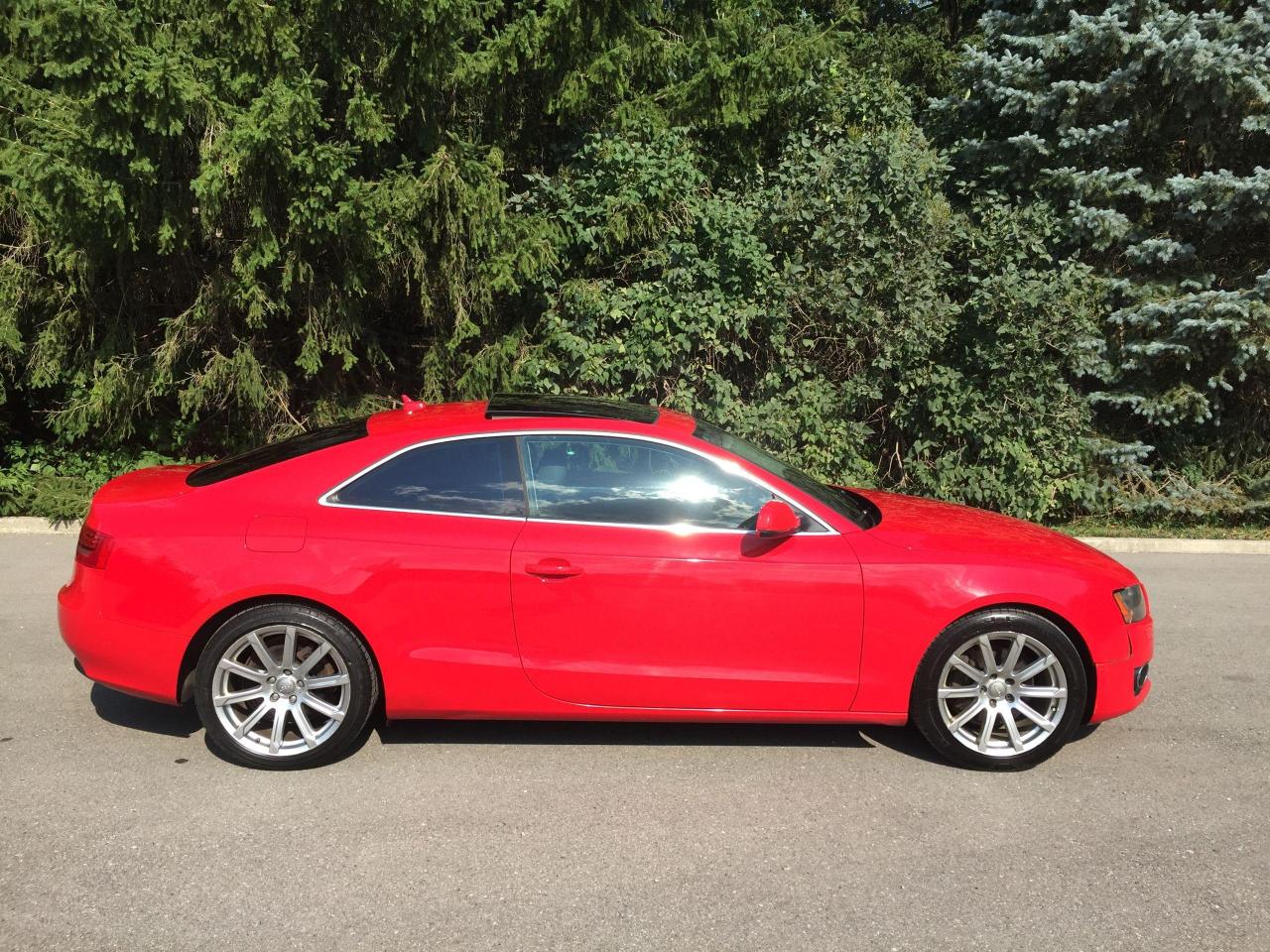 2010 Audi A5 2.0L Premium Photo4