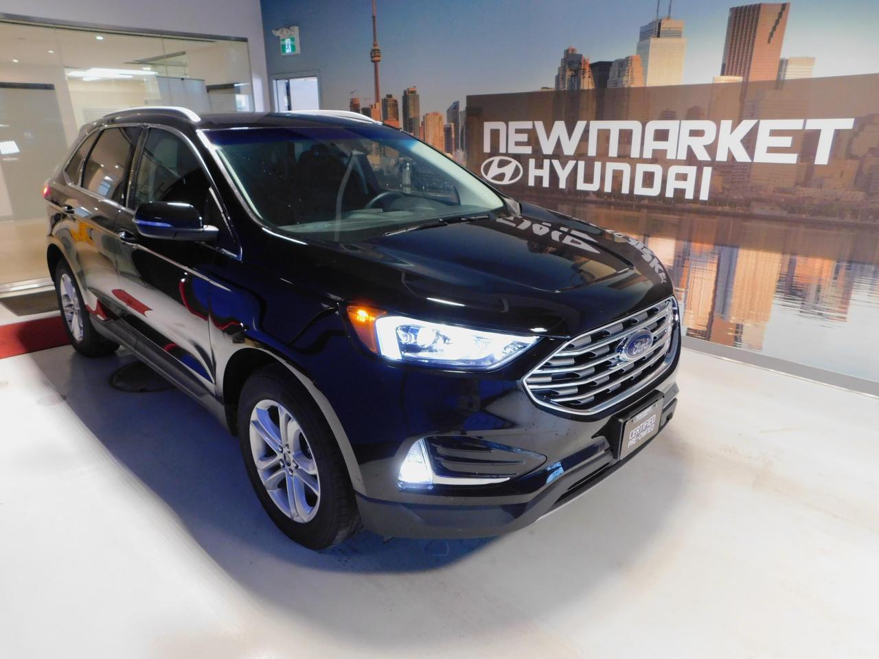 2020 Ford Edge SEL Photo