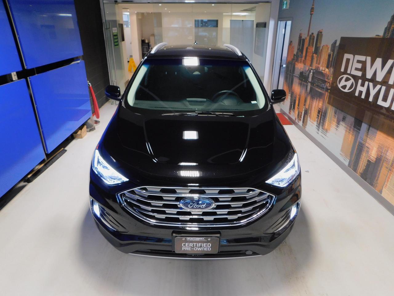 2020 Ford Edge SEL Photo