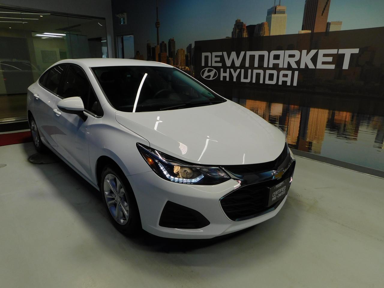 2019 Chevrolet Cruze LT Photo5