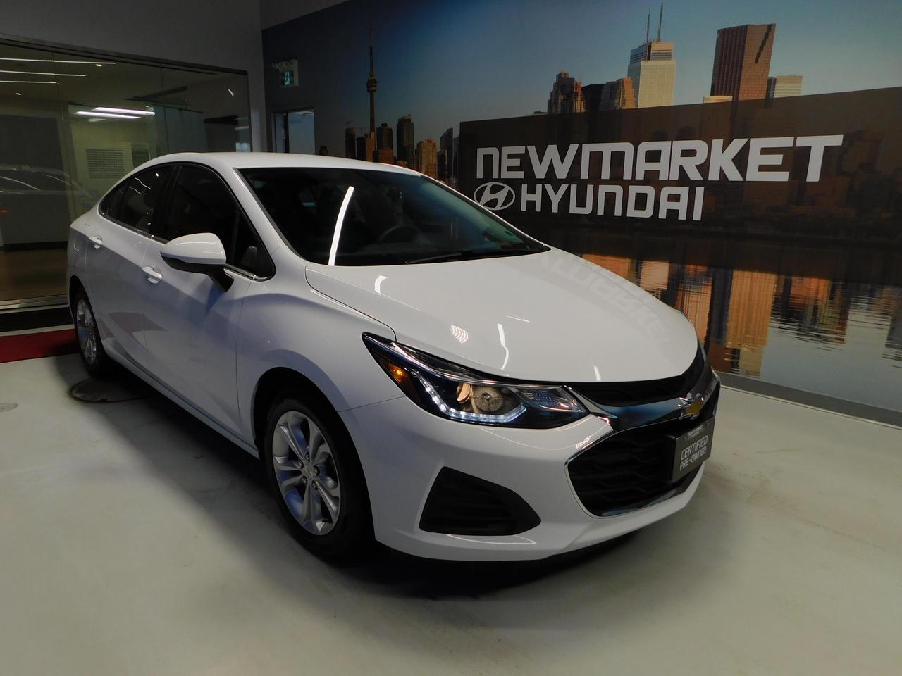 2019 Chevrolet Cruze LT Photo