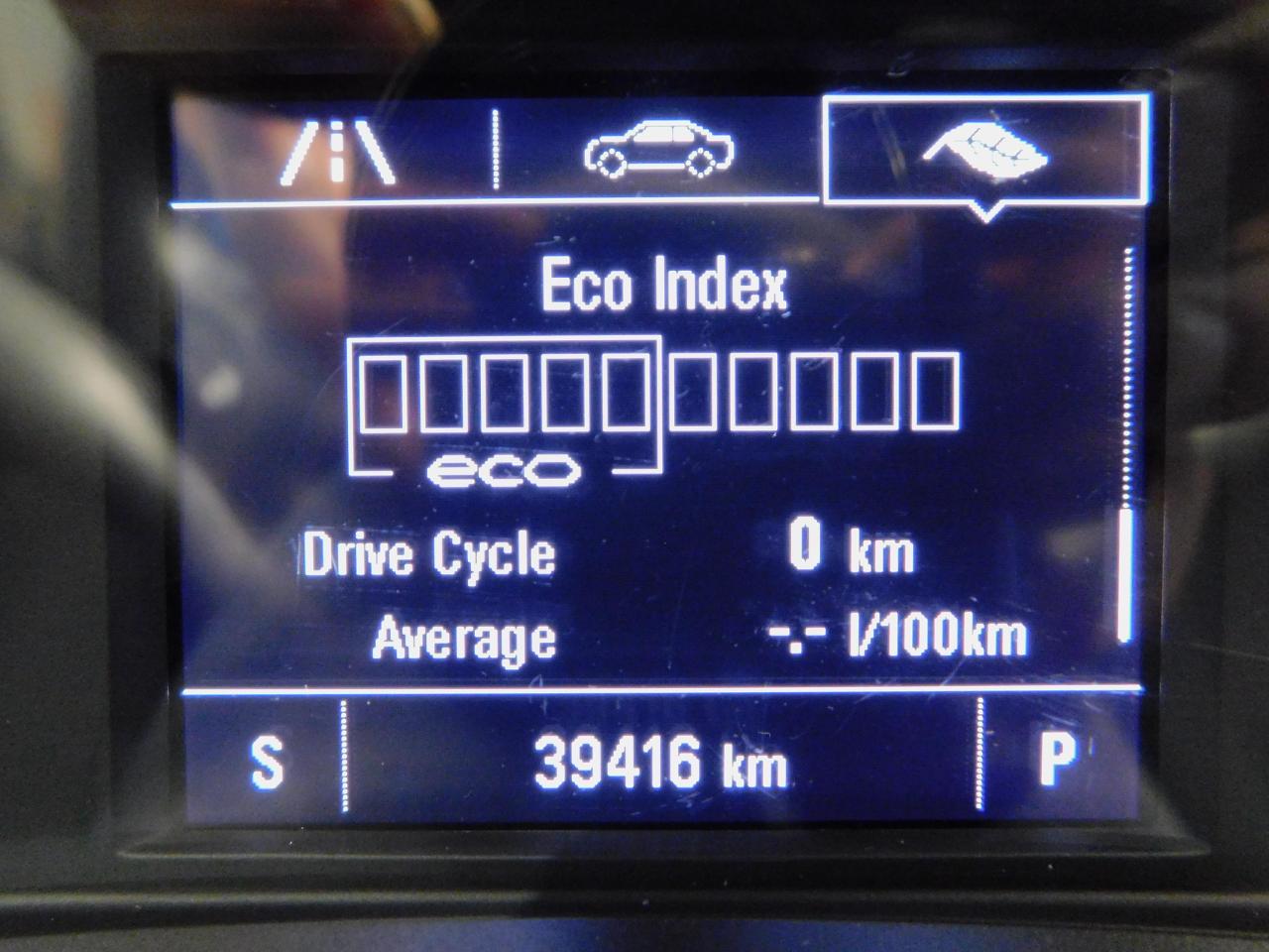 2019 Chevrolet Cruze LT Photo