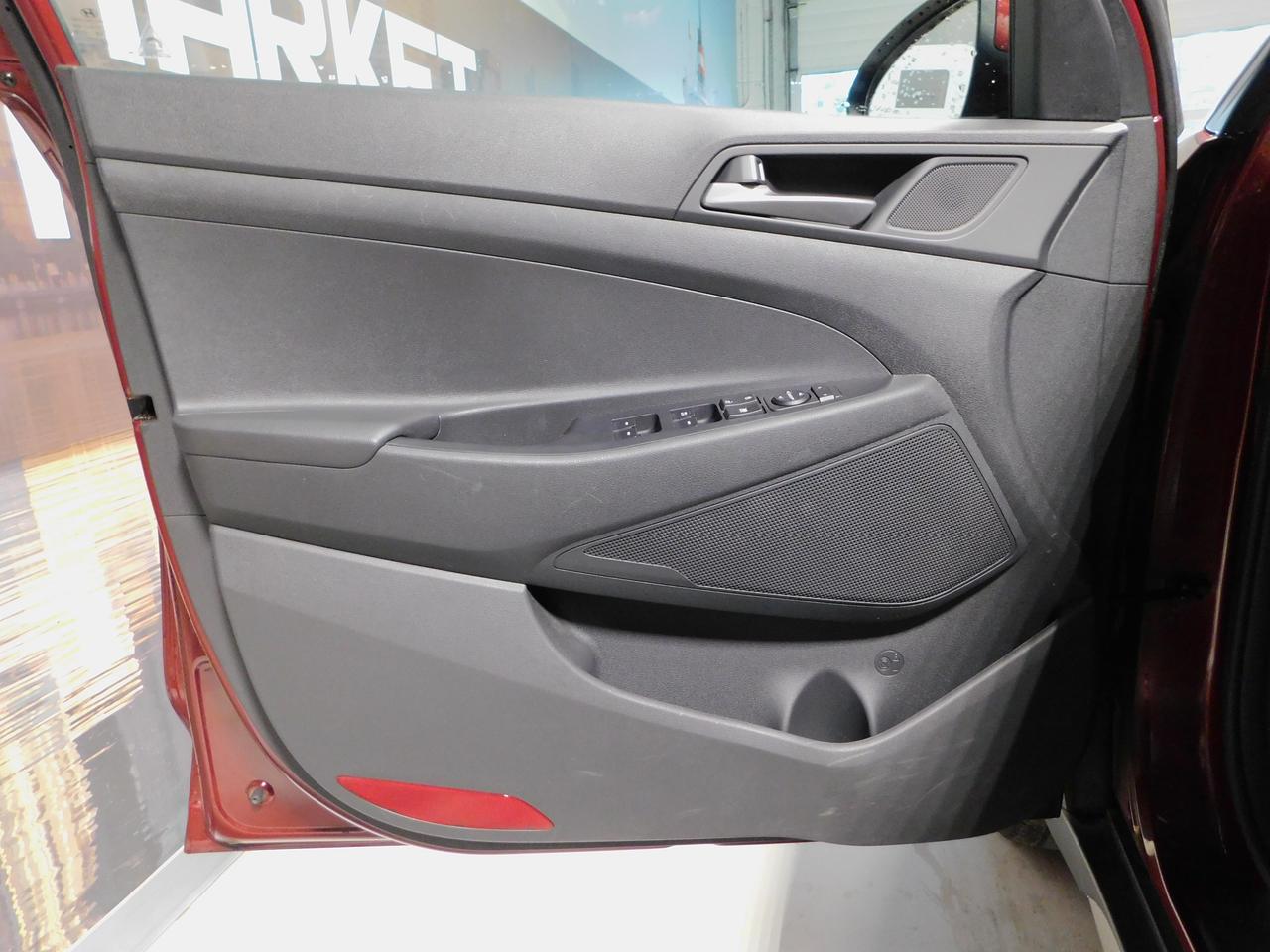 2017 Hyundai Tucson Premium Finance @ 0.99% O.A.C Photo
