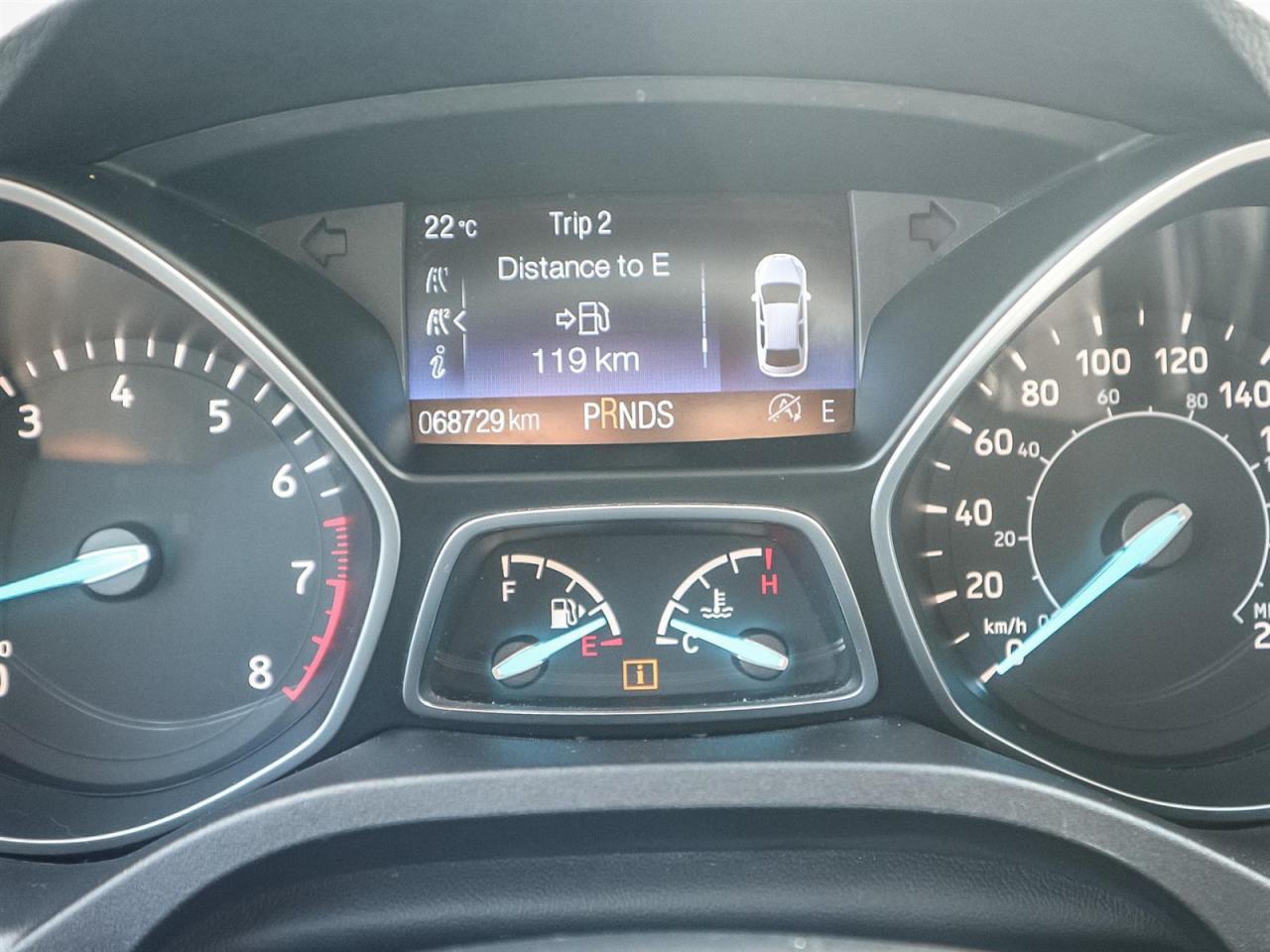 2017 Ford Escape SE|BLUETOOTH| HEATED SEATS| REV CAM| MORE Photo