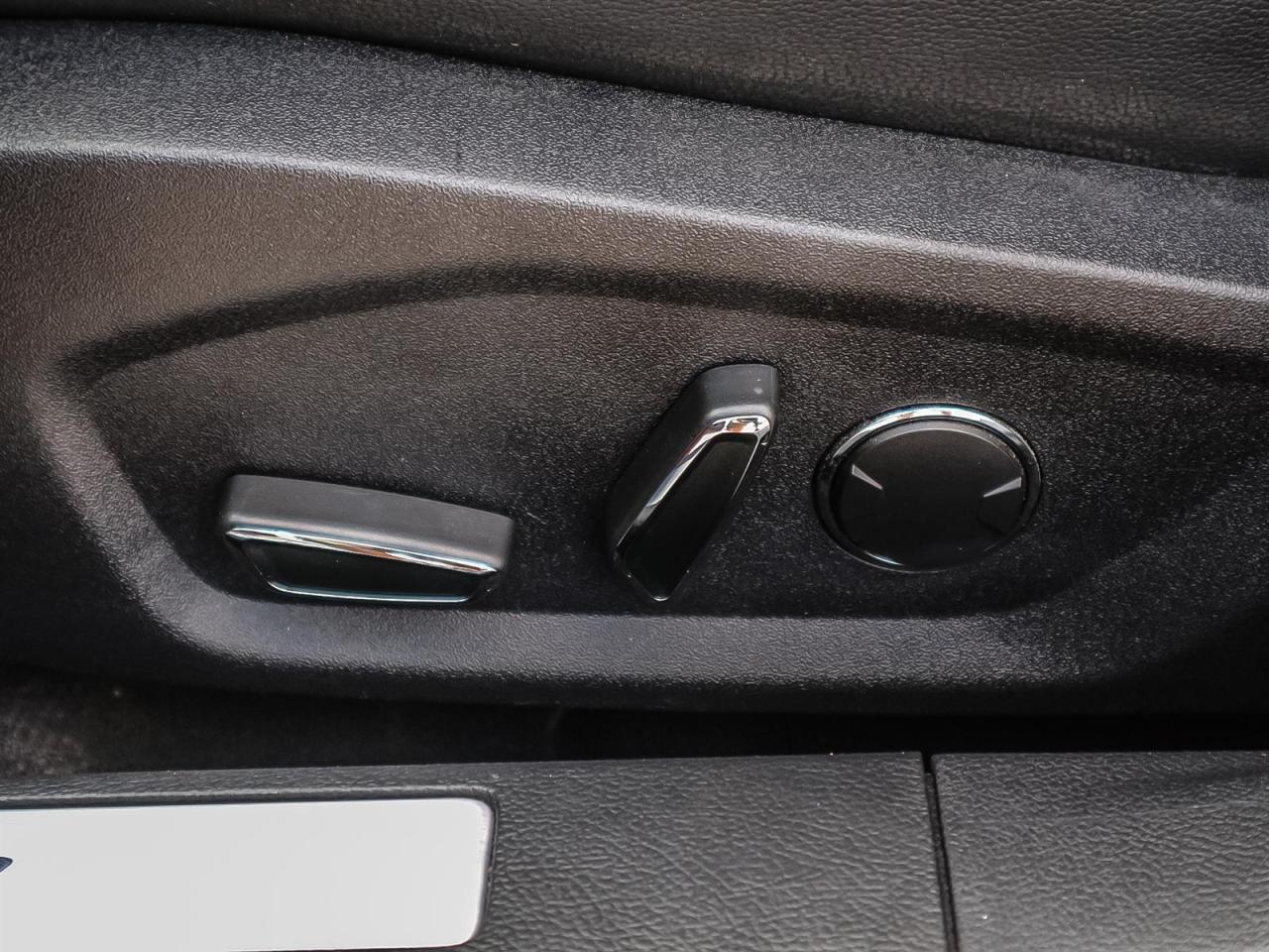 2019 Ford Fusion Hybrid HYBRID TITANIUM| LEATHER|ROOF|NAV| ADAPTIVE CRUISE Photo