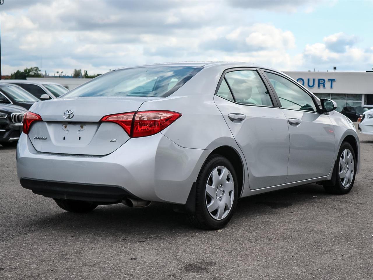 2017 Toyota Corolla  Photo4