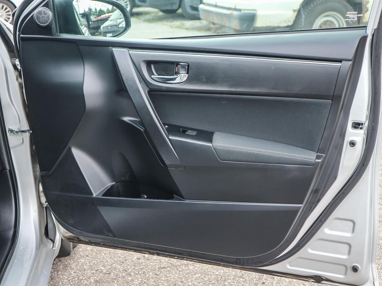 2017 Toyota Corolla  Photo