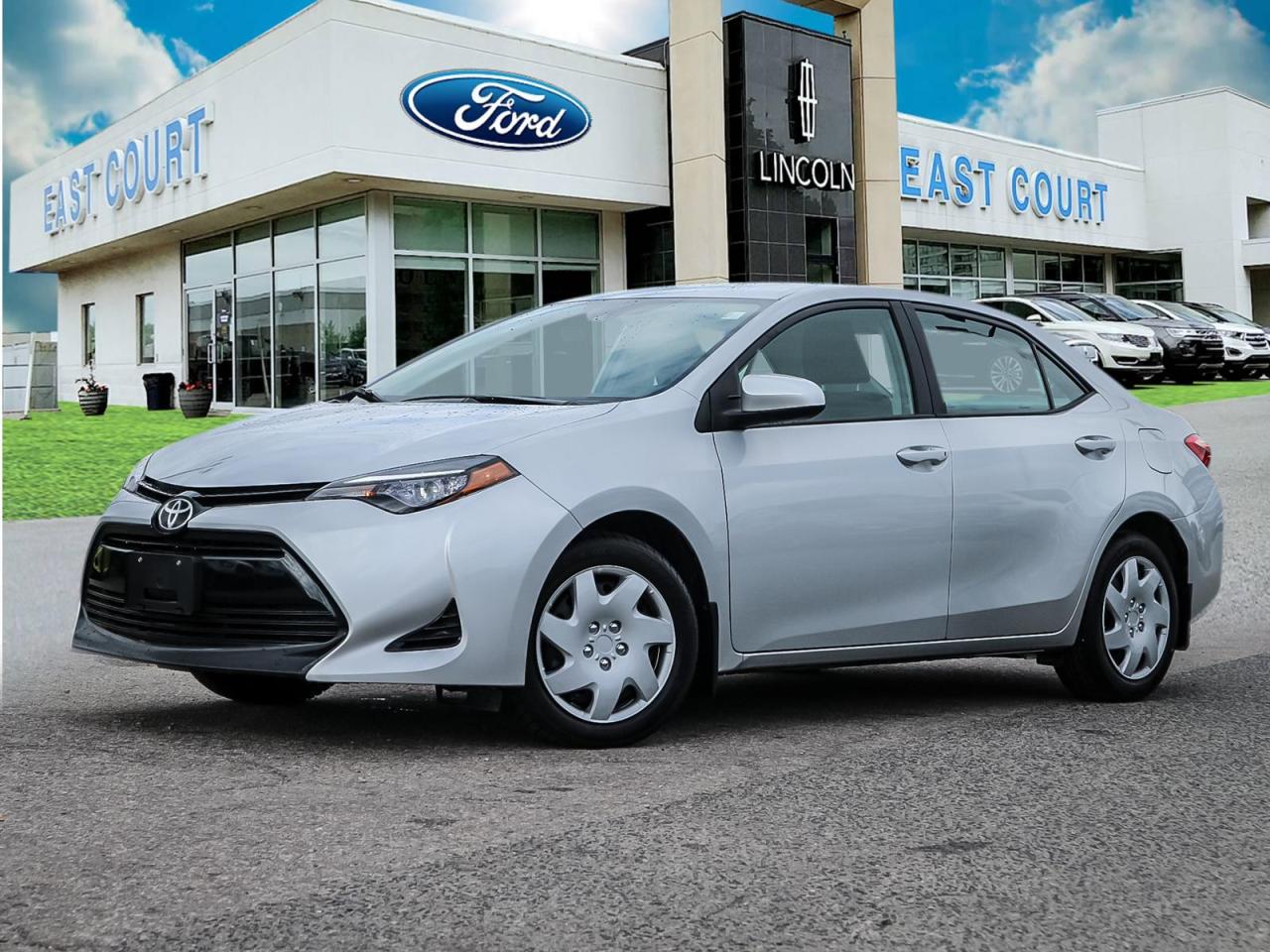 2017 Toyota Corolla  Photo0