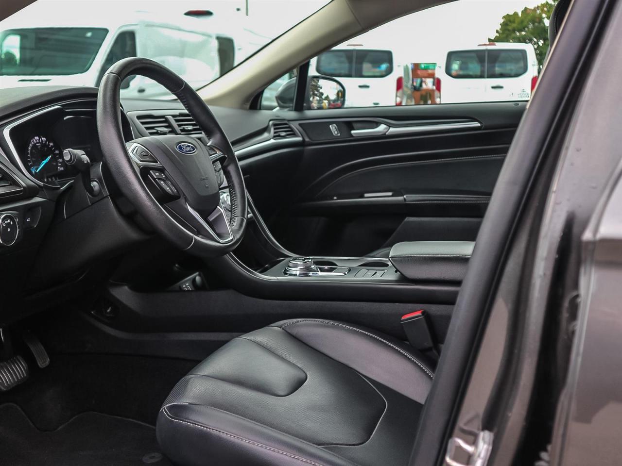 2019 Ford Fusion Hybrid HYBRID TITANIUM| LEATHER|ROOF|NAV| ADAPTIVE CRUISE Photo