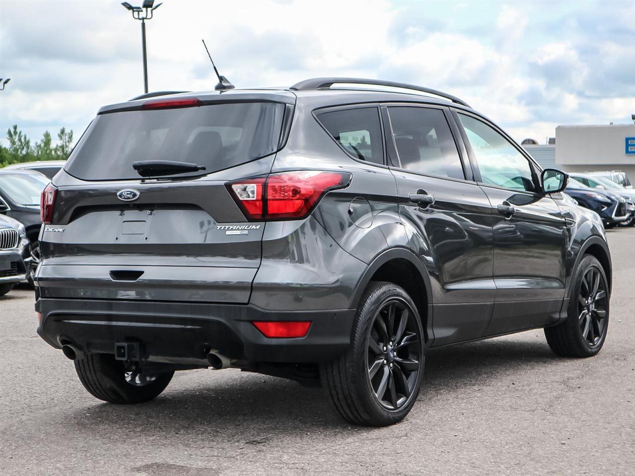 2019 Ford Escape  Photo4