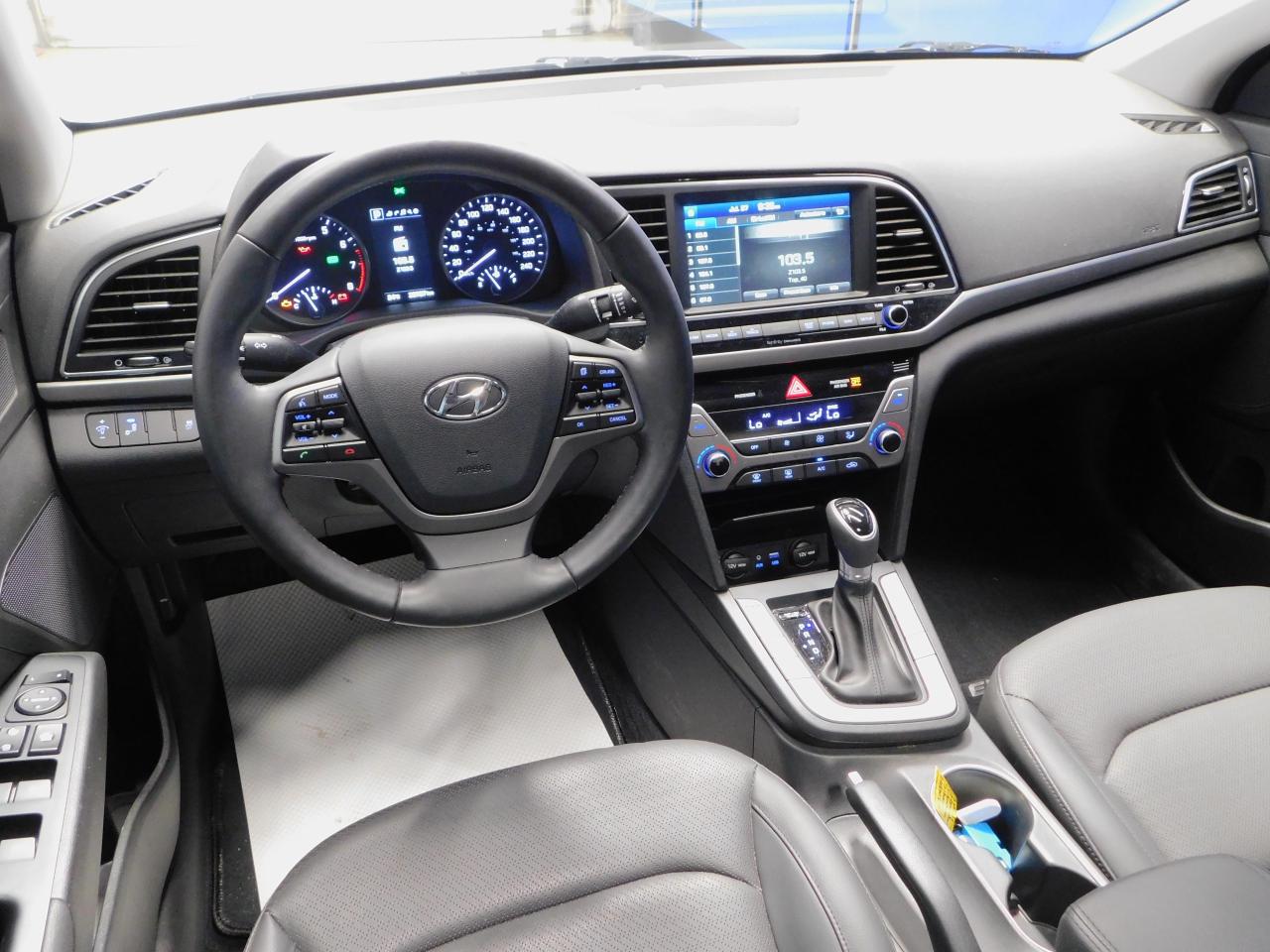 2017 Hyundai Elantra Limited Sunroof! GPS! Finance as low as 0.99% Photo