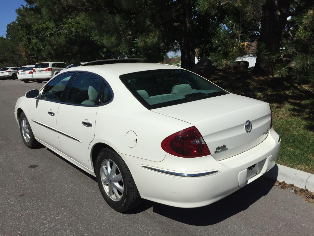 2005 Buick Allure CXL - Photo #6