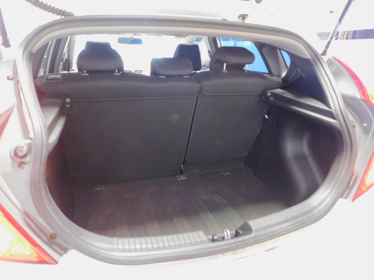2016 Hyundai Accent SE Sunroof! Alloys! Photo