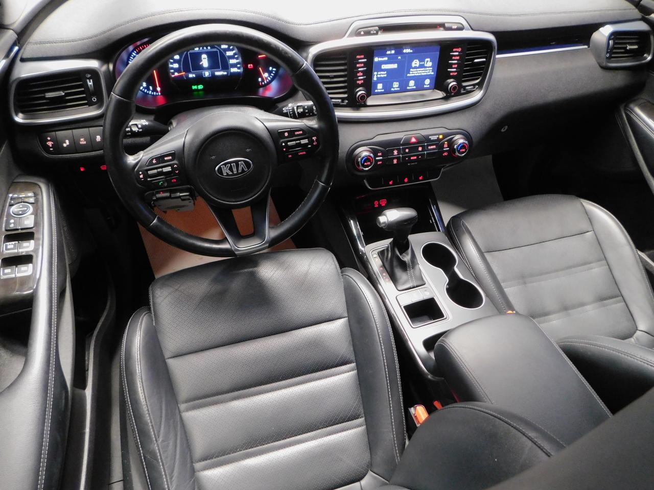 2018 Kia Sorento EX V6 Sunroof! Leather! AWD! Photo