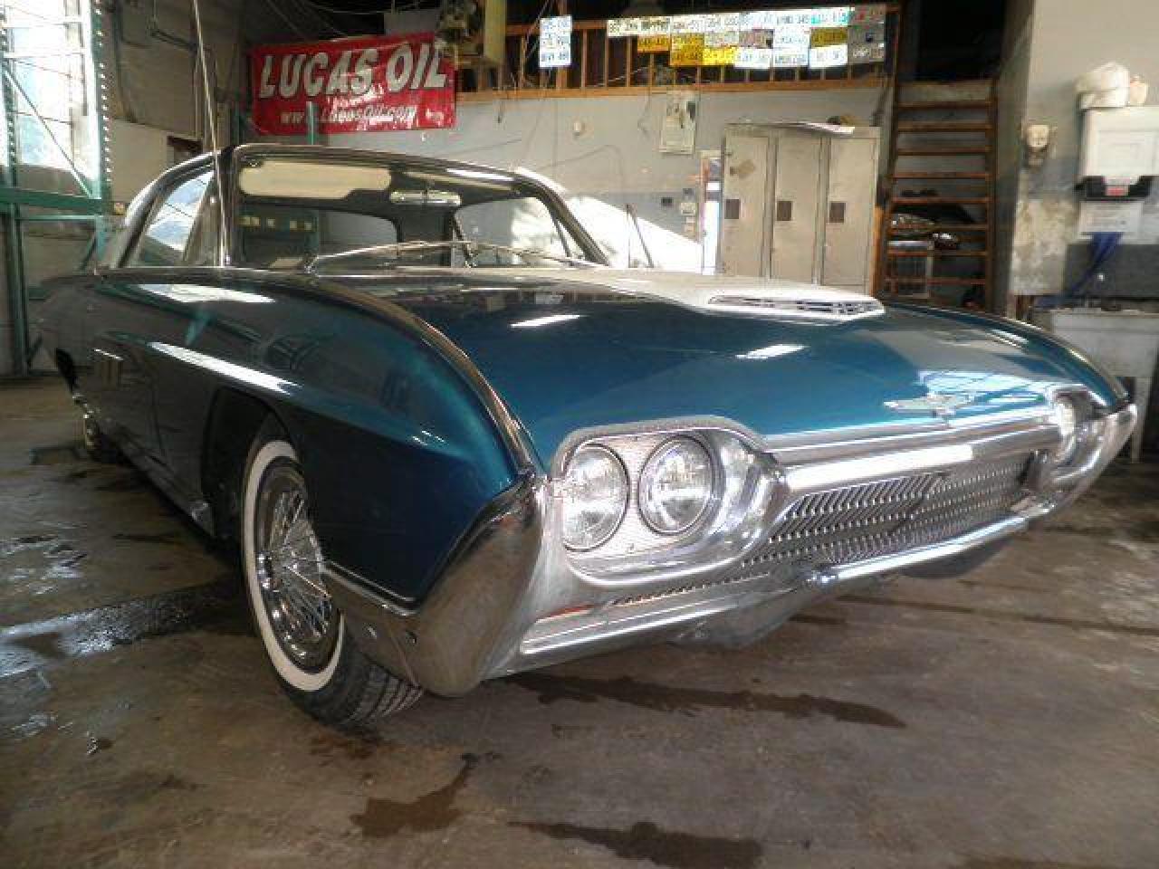 Used 1963 Ford Thunderbird Hardtop coupe RWD for sale in Brampton, ON