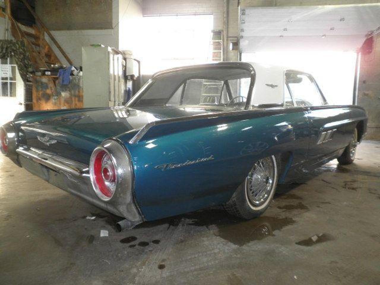 1963 Ford Thunderbird Hardtop coupe RWD Photo
