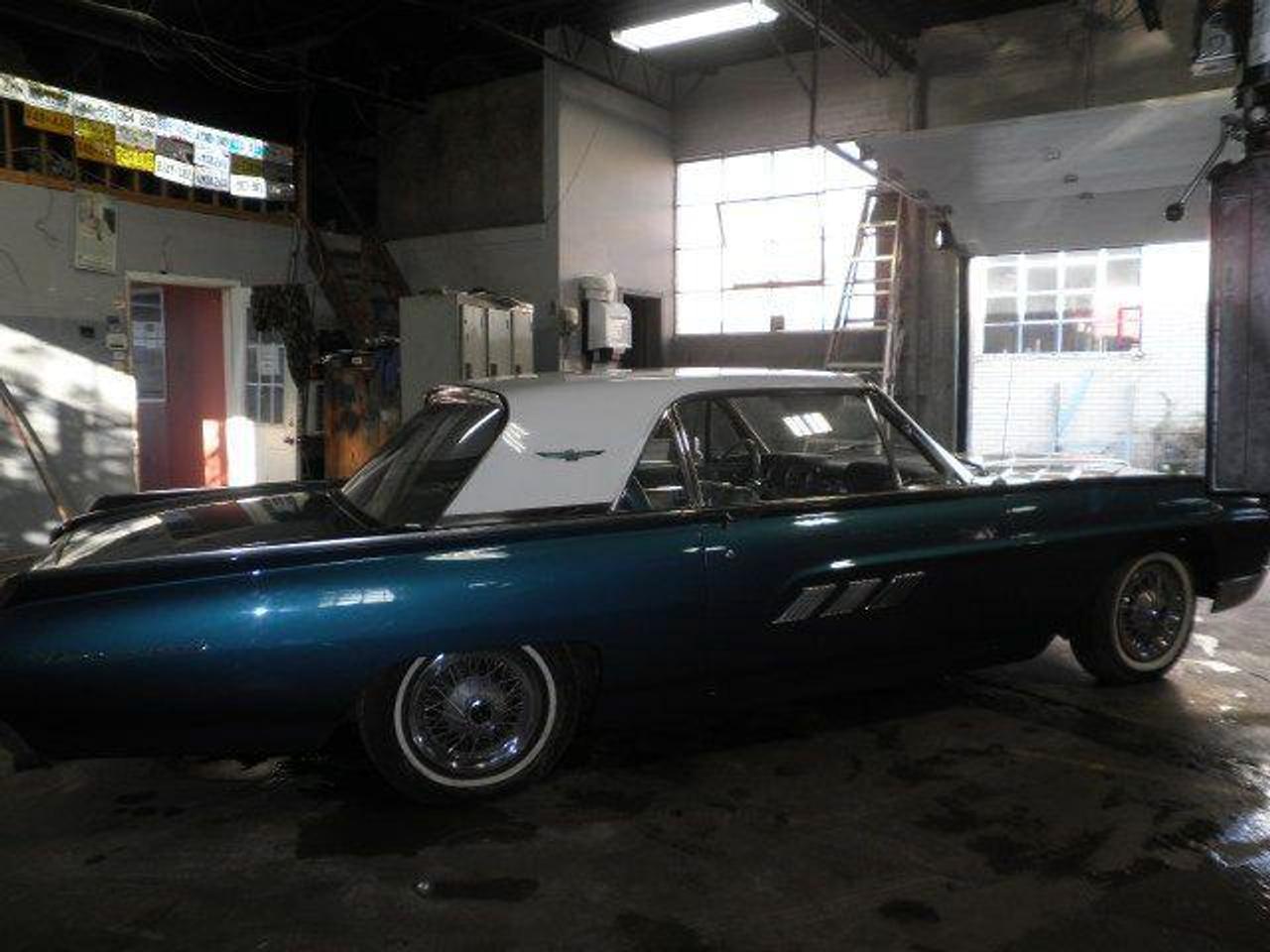 1963 Ford Thunderbird Hardtop coupe RWD Photo