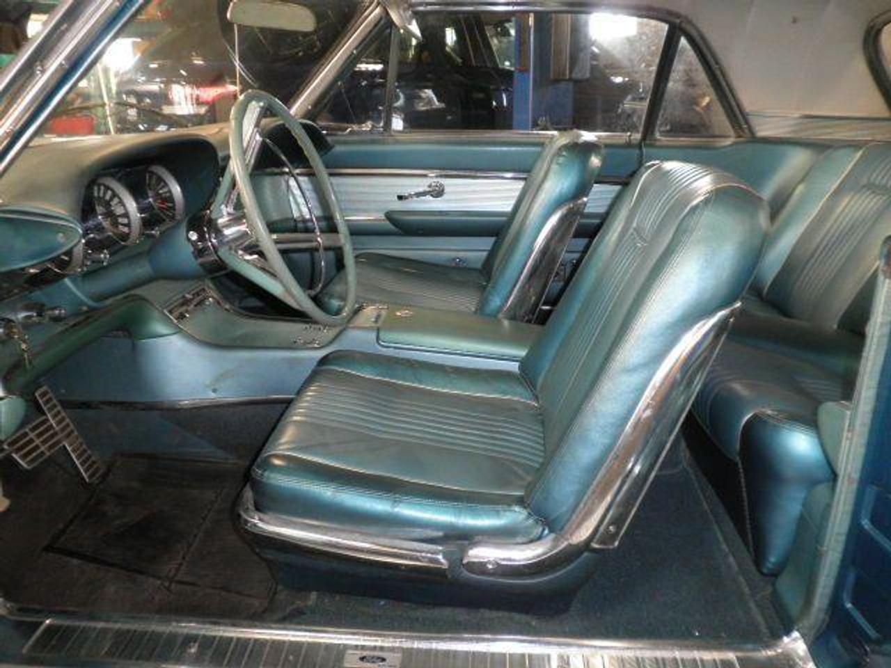 1963 Ford Thunderbird Hardtop coupe RWD Photo