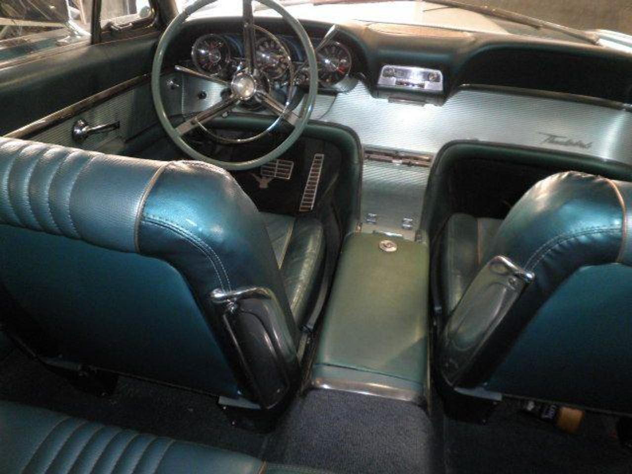 1963 Ford Thunderbird Hardtop coupe RWD Photo