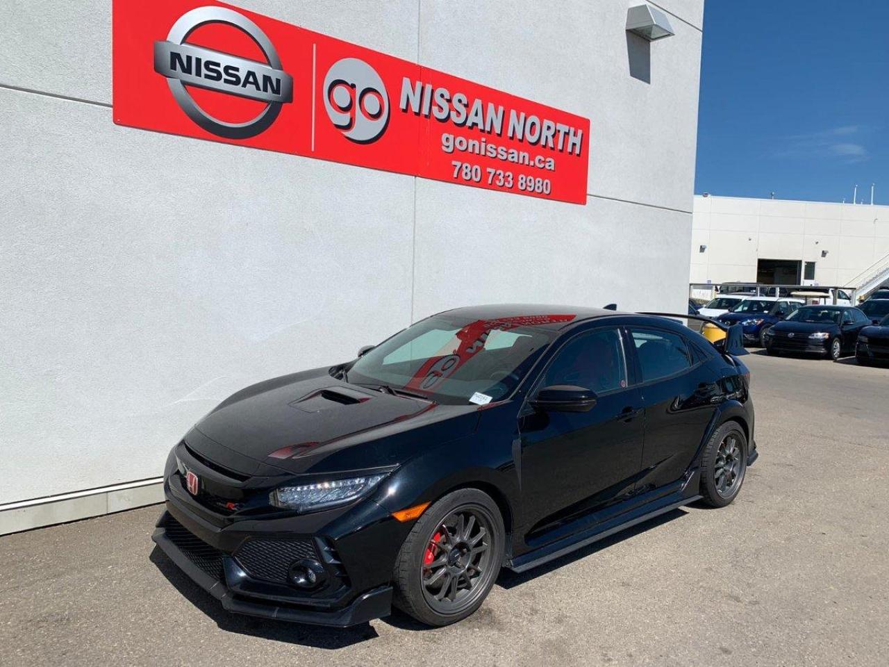 Used 17 Honda Civic Type R 4dr Fwd Hatchback For Sale In Edmonton Alberta Carpages Ca