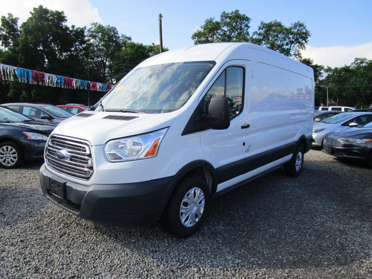 vans outlet niagara falls