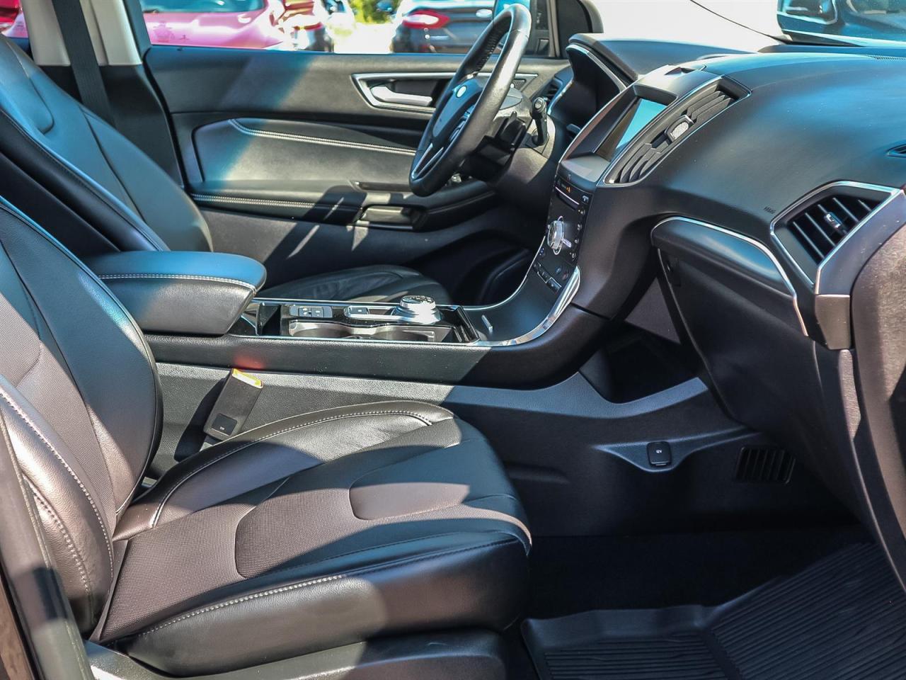 2019 Ford Edge  Photo